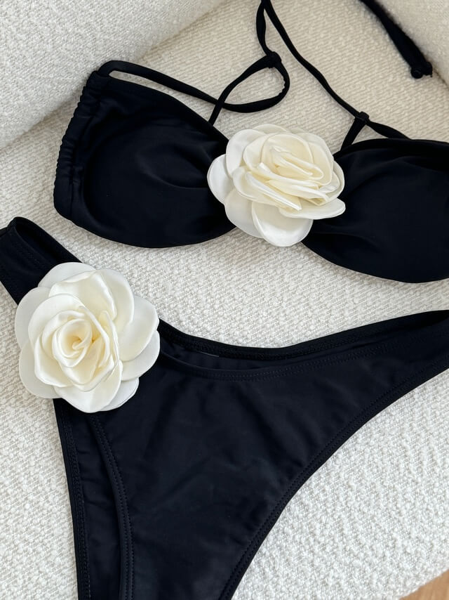 Soera-Rosette-bikini-04_a9b333e3-1bf0-4c47-a0ab-3b86a62ca2c1.jpg